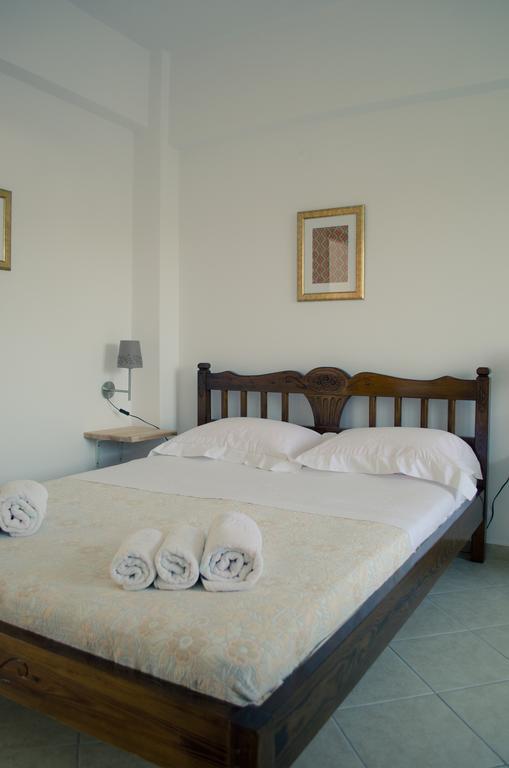 Apartament Georgias House Skyros Pokój zdjęcie
